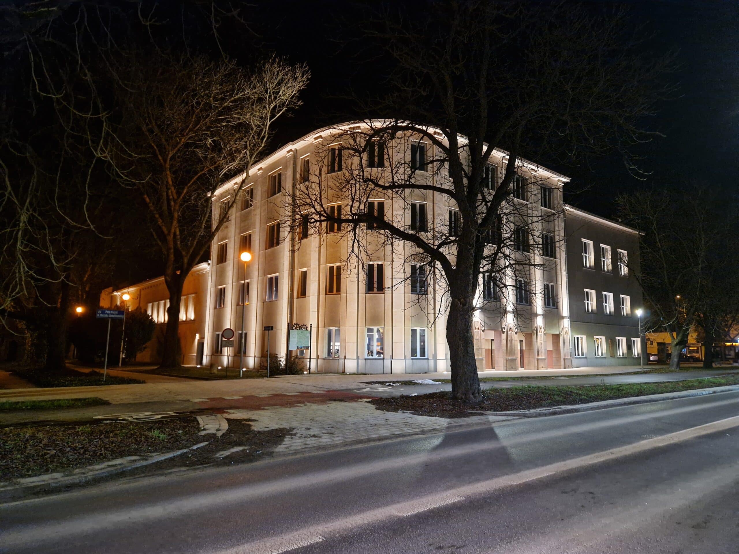 LED Illumination of Etiuda Cinema in Ostrowiec Świętokrzyski